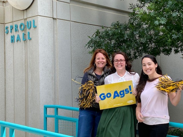 Undergrad advisors Amy Lowrey, Anna Pendleton, and Veronica Munoz